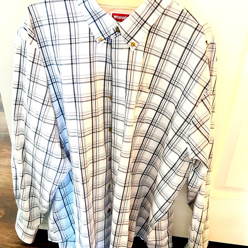 Wrangler Shirt Mens 2XL Gray Plaid Pocket Long Sleeve Wrinkle Resist Button Down